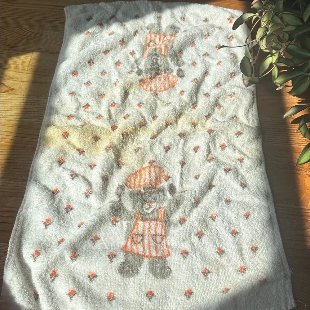 Vintage Baker Teddy Bear Hand Towel